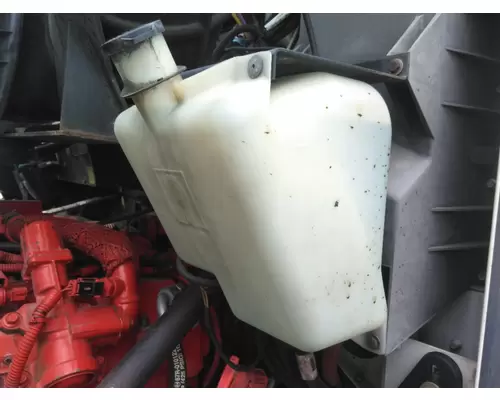 KENWORTH T440 WINDSHIELD WASHER RESERVOIR