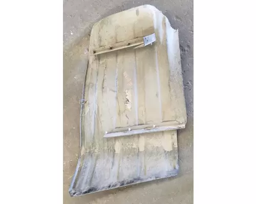 KENWORTH T6 Series Fender