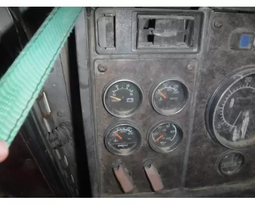 KENWORTH T600 / T800 Instrument Cluster