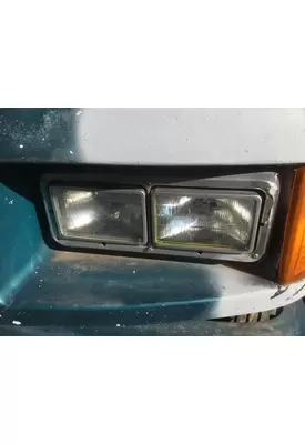 KENWORTH T600 1984-2007 HEADLAMP ASSEMBLY