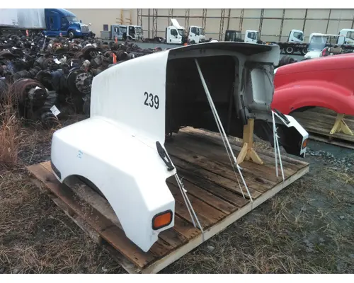 KENWORTH T600 1985-2007 HOOD