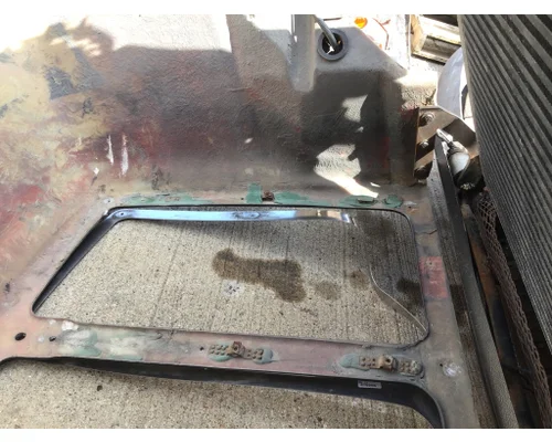 KENWORTH T600 1985-2007 HOOD