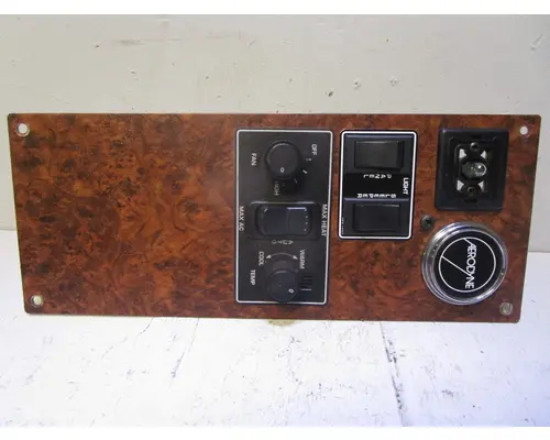 KENWORTH T600-Sleeper_F21-1010 AC Control