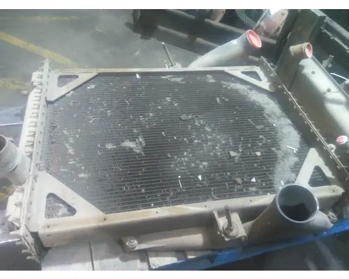 KENWORTH T600A COOLING ASSEMBLY (RAD, COND, ATAAC)