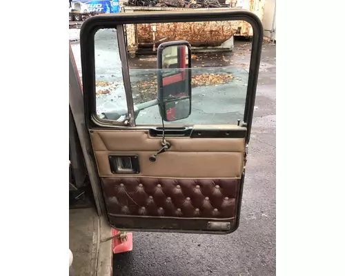 KENWORTH T600A DOOR ASSEMBLY, FRONT