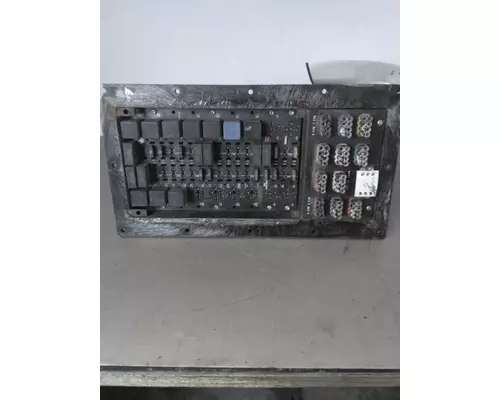 KENWORTH T600A FUSE BOX