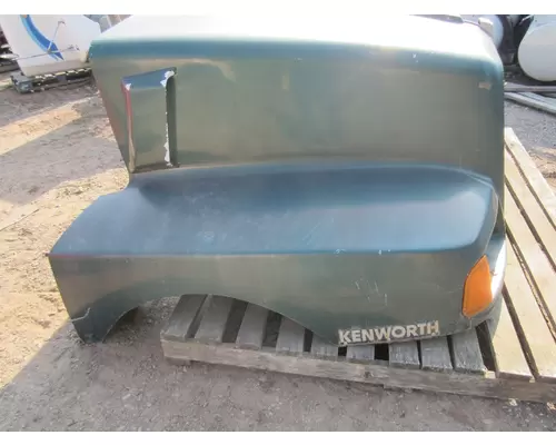 KENWORTH T600A Hood