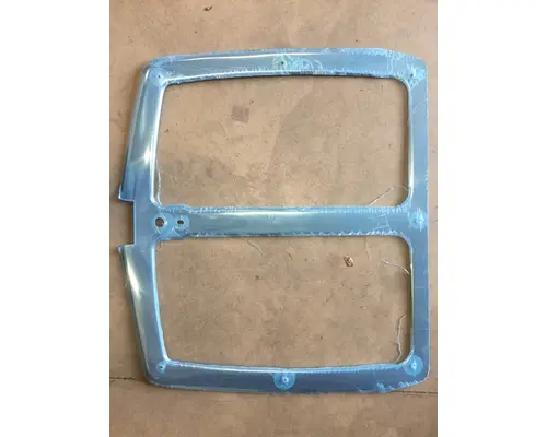 KENWORTH T600B 1990-2010 GRILLE