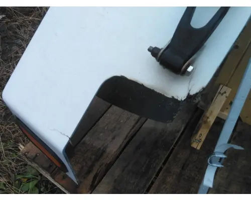 KENWORTH T600B 1997-2007 HOOD