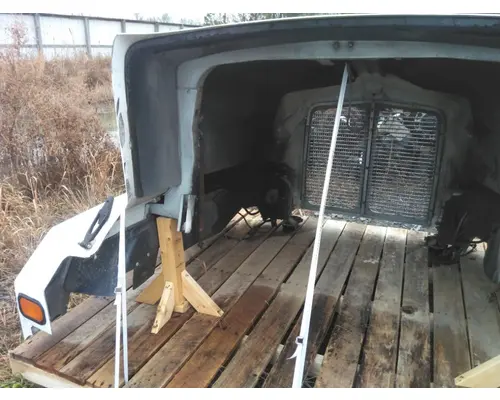 KENWORTH T600B 1997-2007 HOOD