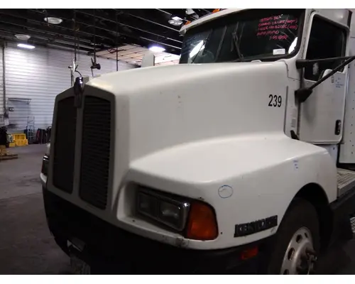 KENWORTH T600B 1997-2007 HOOD