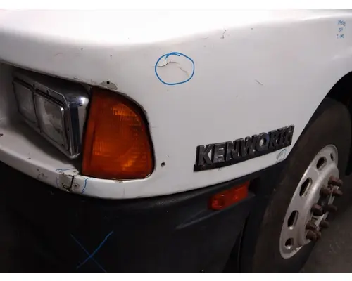 KENWORTH T600B 1997-2007 HOOD