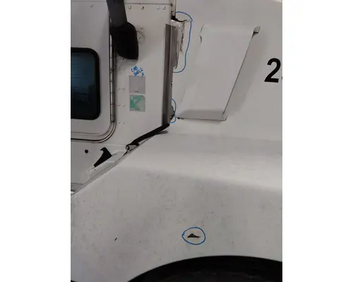 KENWORTH T600B 1997-2007 HOOD