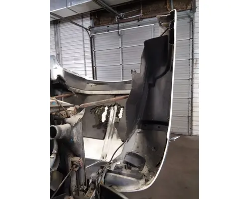 KENWORTH T600B 1997-2007 HOOD