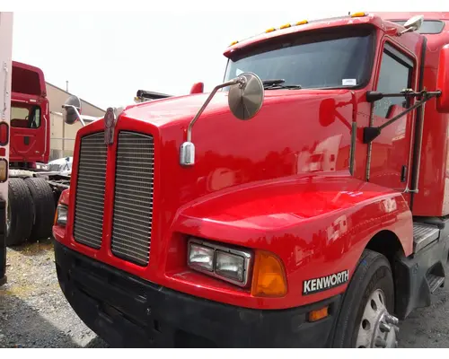 KENWORTH T600B 1997-2007 HOOD