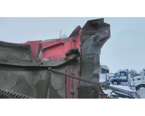 KENWORTH T600B 1997-2007 HOOD