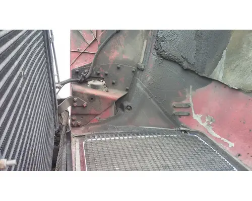 KENWORTH T600B 1997-2007 HOOD