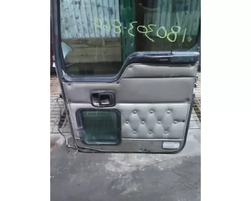 KENWORTH T600B 2004-2007 DOOR ASSEMBLY, FRONT