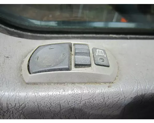 KENWORTH T600B 2004-2007 DOOR ASSEMBLY, FRONT