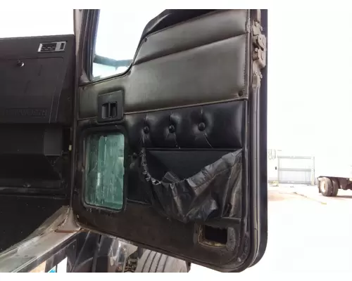 KENWORTH T600B 2004-2007 DOOR ASSEMBLY, FRONT