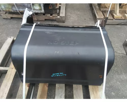 KENWORTH T600B BATTERY BOX