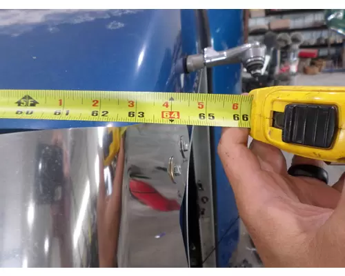 KENWORTH T600B CAB CLIP
