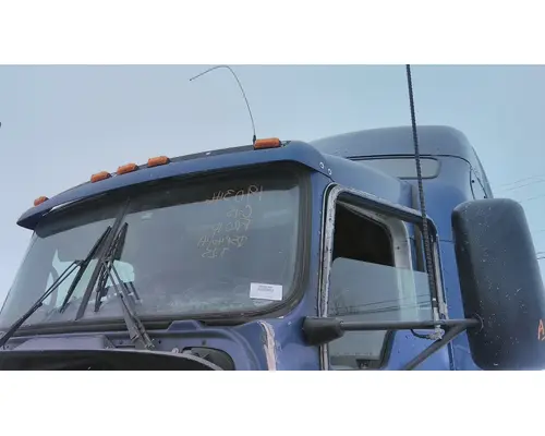 KENWORTH T600B CAB CLIP