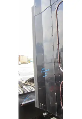 KENWORTH T600B CAB EXTENSION