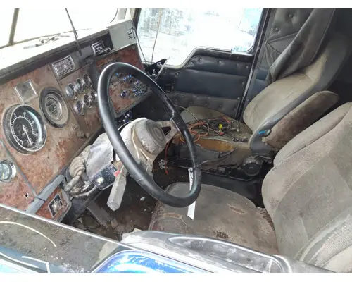 KENWORTH T600B CAB
