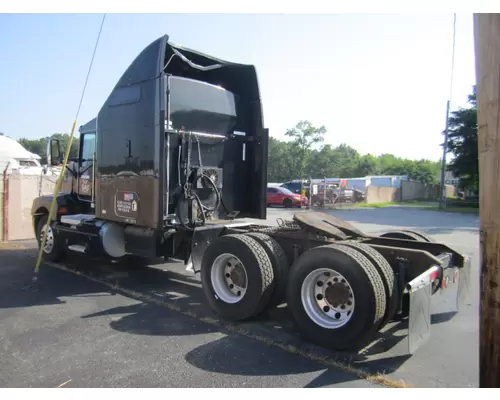 KENWORTH T600B CAB