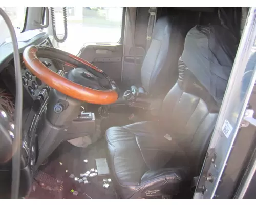 KENWORTH T600B CAB