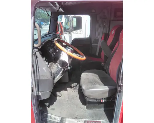 KENWORTH T600B CAB
