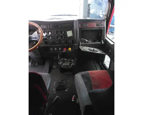 KENWORTH T600B CAB