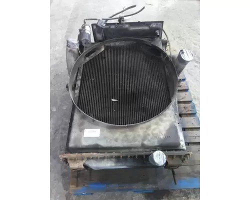 KENWORTH T600B COOLING ASSEMBLY (RAD, COND, ATAAC)