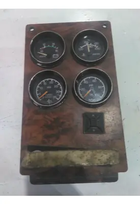 KENWORTH T600B DASH PANEL