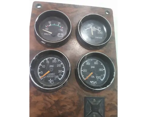 KENWORTH T600B DASH PANEL