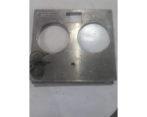 KENWORTH T600B DASH PANEL