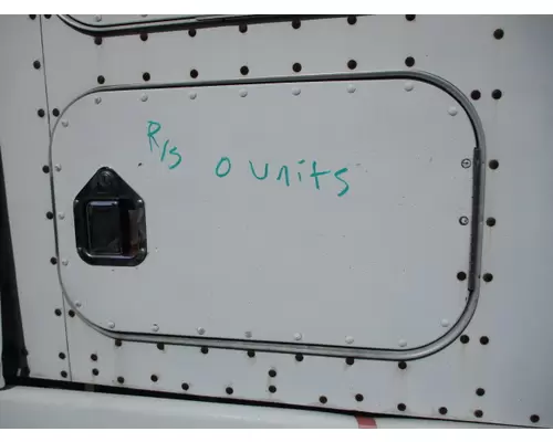 KENWORTH T600B DOOR, COMPARTMENT