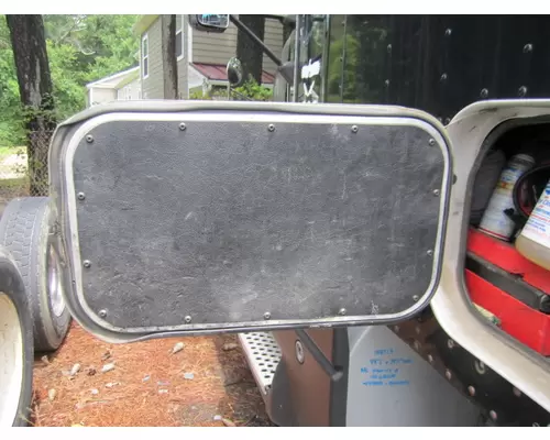 KENWORTH T600B DOOR, COMPARTMENT