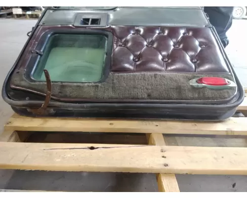KENWORTH T600B DOOR ASSEMBLY, FRONT