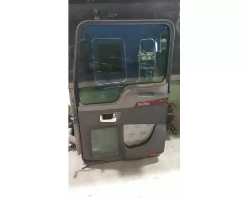 KENWORTH T600B DOOR ASSEMBLY, FRONT