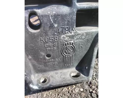 KENWORTH T600B FRAME HORN