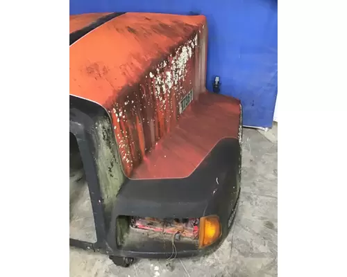 KENWORTH T600B HOOD