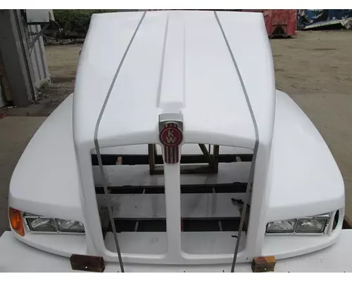 KENWORTH T600B Hood