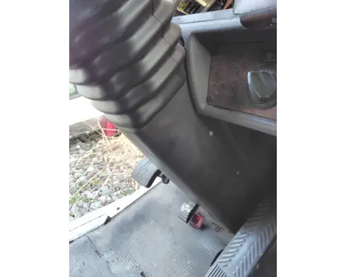 KENWORTH T600B STEERING COLUMN