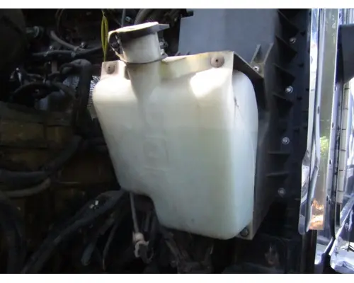 KENWORTH T600B WINDSHIELD WASHER RESERVOIR
