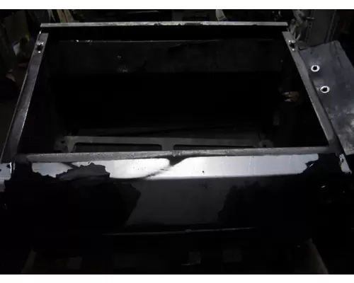 KENWORTH T600 Battery Tray