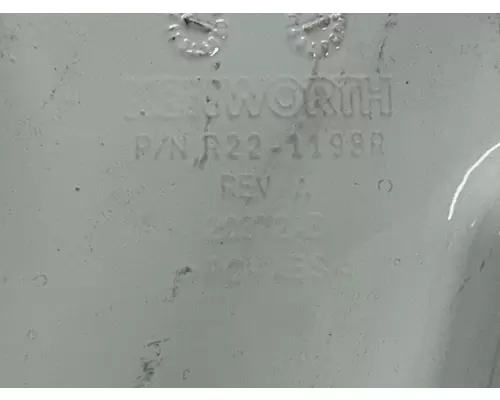 KENWORTH T600 Body Parts, Misc.