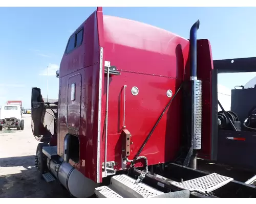 KENWORTH T600 Cab Clip