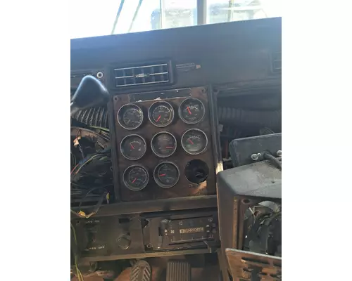 KENWORTH T600 Cab Mount